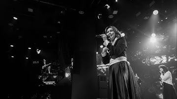 ( COVER ) Bukti Kasih- Mu - Ku Kagum Hormat // Glady Febe Tuwoh 