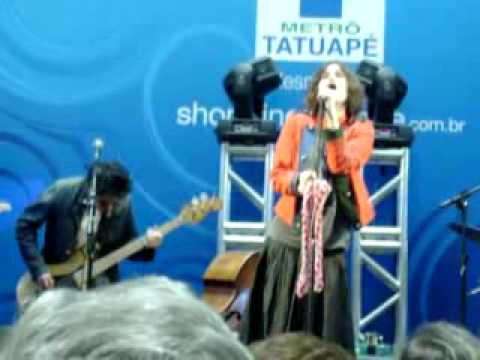 Ana Cañas Devolve Moço 