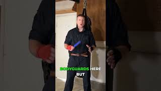 Knife attack: A surprise scenario you need to know #executiveprotection #bodyguard #selfdefense