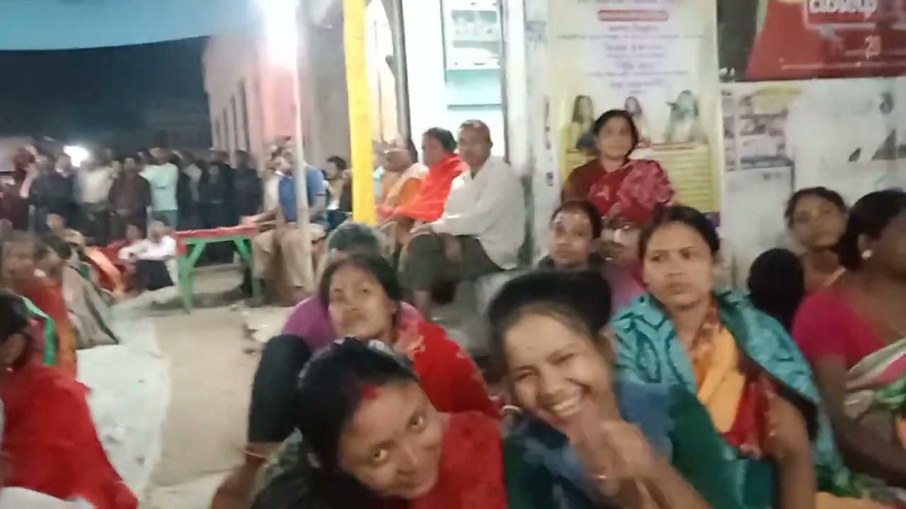 দূরদর্শন শিল্পী পিংকি বর্মনের কন্ঠে একটি ভক্তিমূলক গান এখনই সেই বৃন্দাবনে বাঁশি বাজেরে