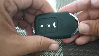 How To Change Battery of Honda Key Fob | Bamwheels