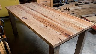 Table with Castle Joints