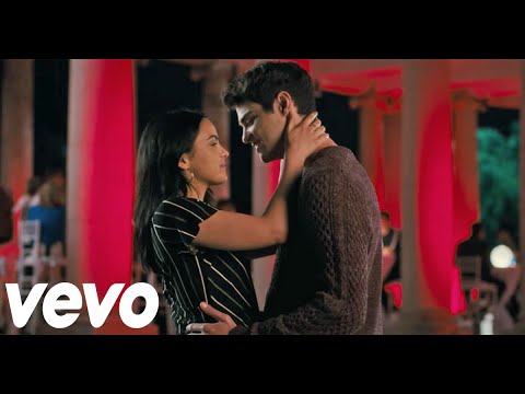 The Chainsmokers- This Feeling- Feat Kelsea Ballerini The PERFECT DATE NETFLIX Movie(brooks X Celia)