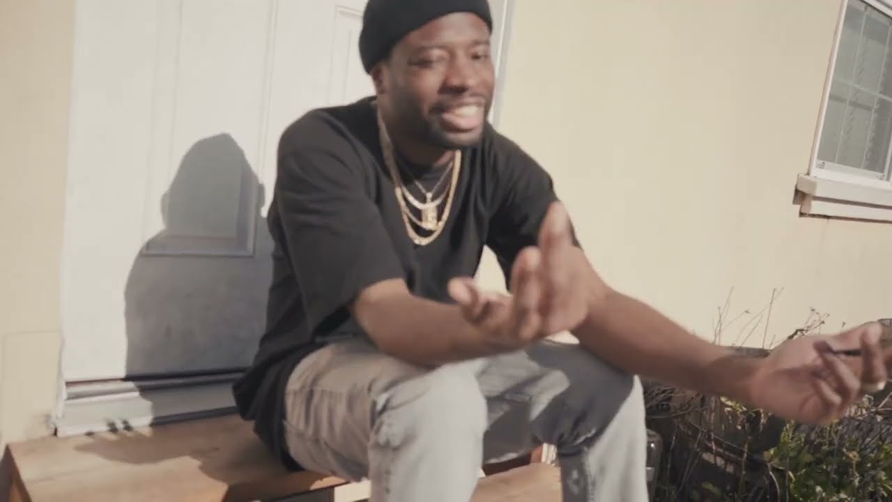 Assista a GrimyMoeBucks - Dedicated - Dir. By. Fouche/GrimyMoeBucks no YouTube Assista a GrimyMoeBucks - Dedicated - Dir. By. Fouche/GrimyMoeBucks no YouTube