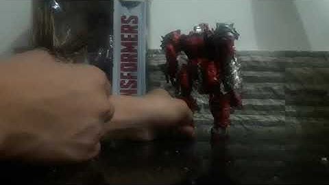 Transformer the last knight review-voyager class scorn