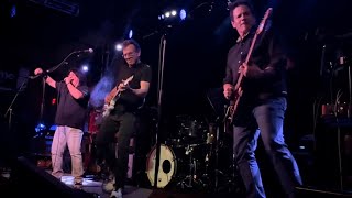 Watch Giant Time To Burn video