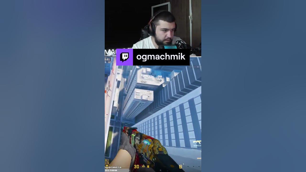 4head мем. Шоу идиоты. Дебил твич. Дебил твич. Тупое лицо смайлик.
