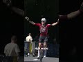 An utterly bizarre race finish!