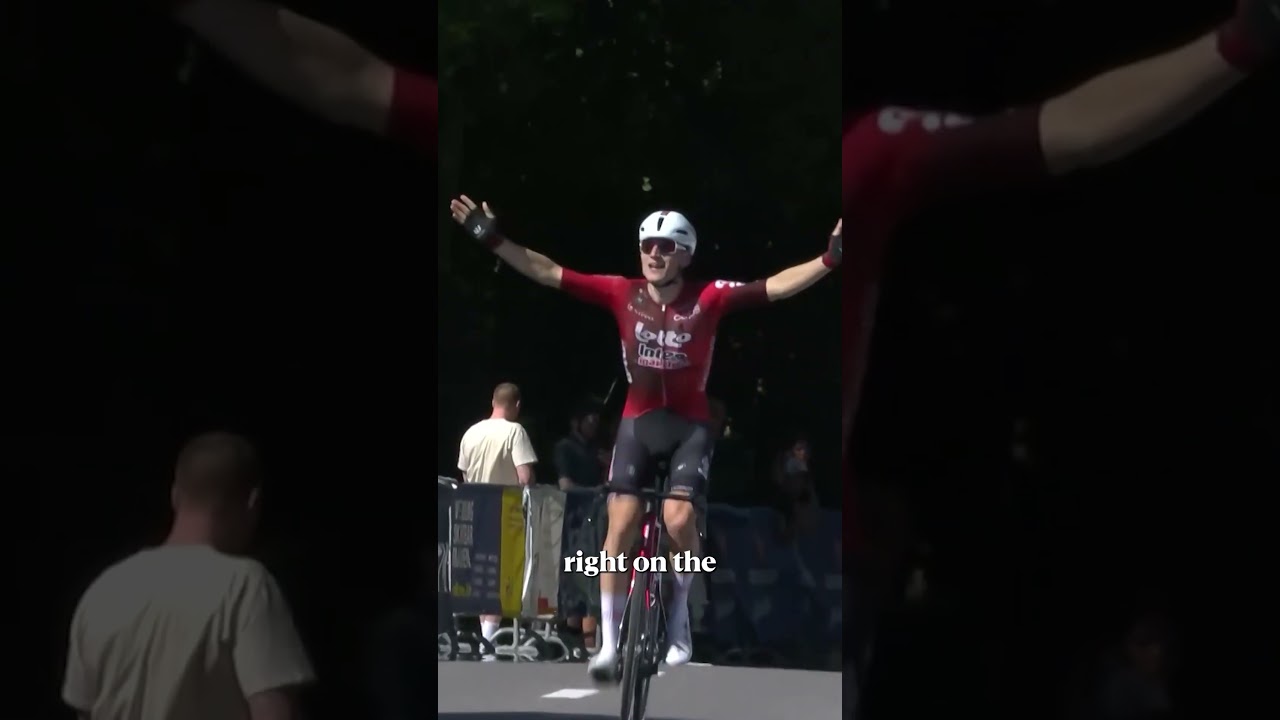 An utterly bizarre race finish!