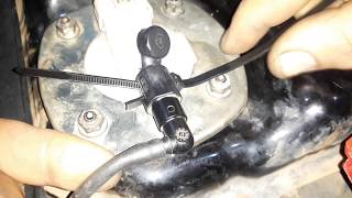 How to Secure a Fuel Line When You Break or Lose the Original Clip How to Secure a Fuel Line When You Break or Lose the Original Clip