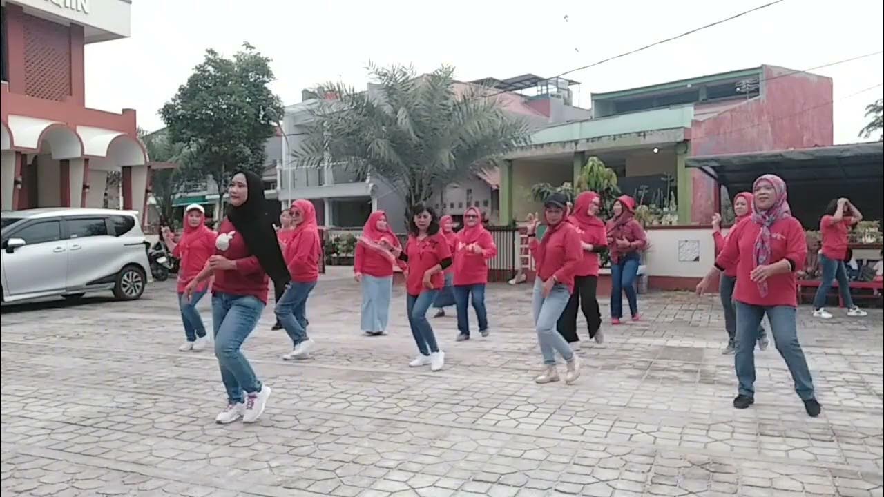 KAROL.G. Tiesto - Contigo (Bachata Version Remix DJC)//Line Dance//Choreo: Indri Widi//SDC KRW KAROL.G. Tiesto - Contigo (Bachata Version Remix DJC)//Line Dance//Choreo: Indri Widi//SDC KRW