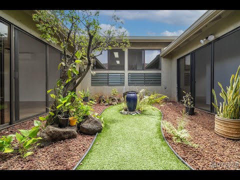 1450 Ala Naupaka St, Honolulu, HI home video tour