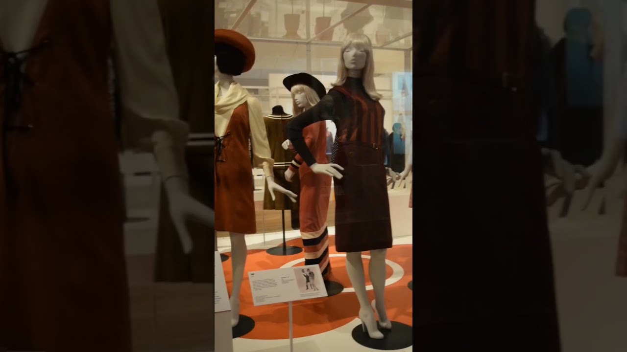 Throwback to Mary Quant Exhibition at V&A Dundee🌼 