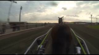 André Eklundh Kör Med Hjälmkamera Bakom Ocean Kronos På Åbytravet