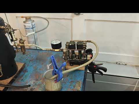 Différentiel de pressions sur une machine modèle réduit à #vapeur RC bicylindre