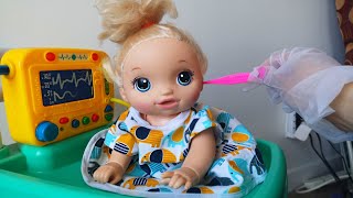 Baby Alive Hospital || Juliet learns Not To Put Any Toys In Her Ear