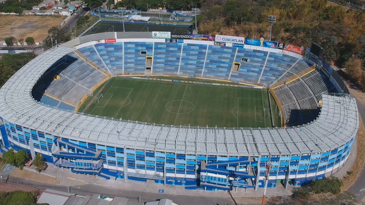 Estadio Cuscatlan desde DRONE El Salvador Centroamerica