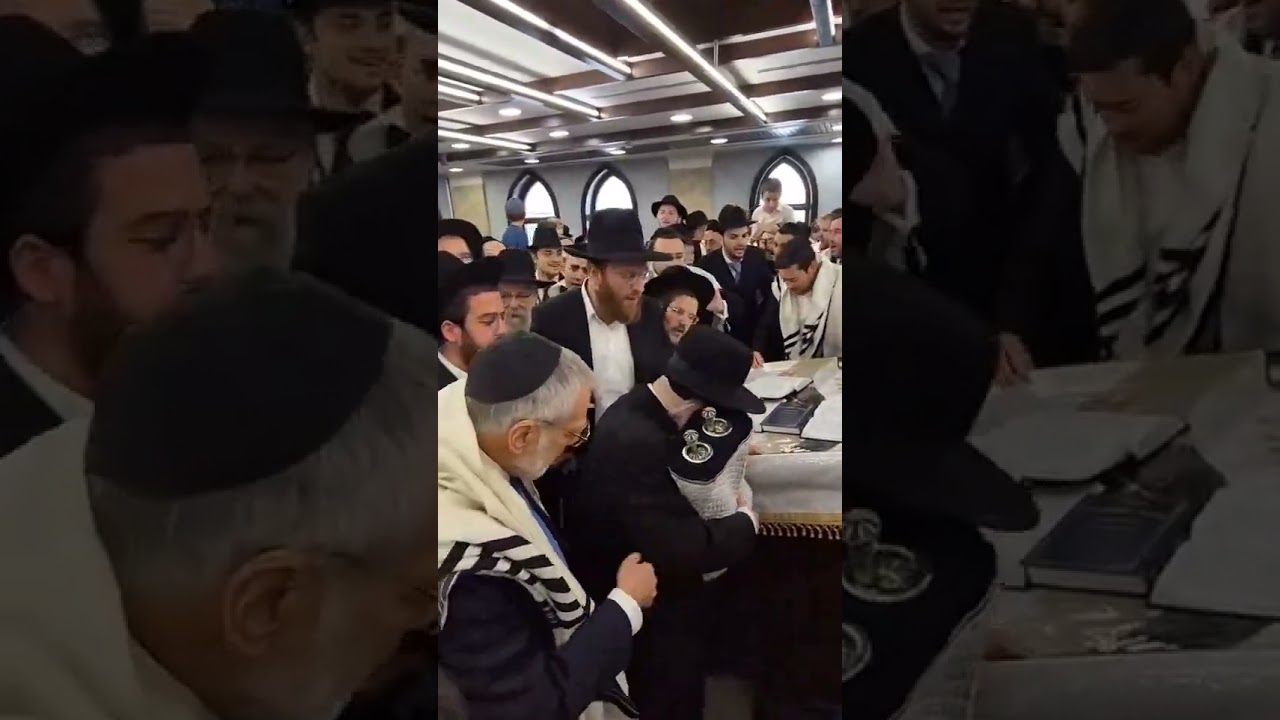 Simchas Torah! Harav Dov Landua Shlita with Ruby Schron and family