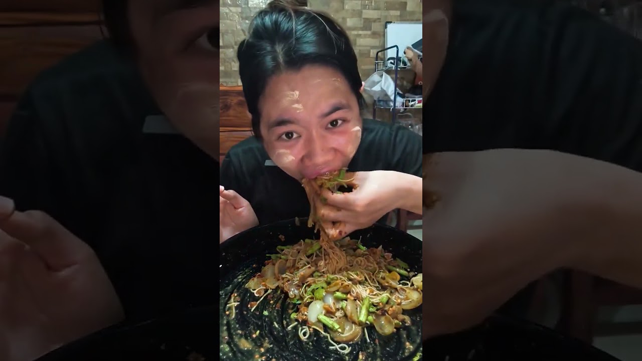 မုန့်ဟင်းခါး အရမ်းကြိုက်လို့ အဝစားပြီရှင့် - ပအို့မ 🤤🤤