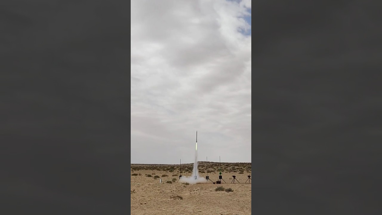 High Power Rocket with voice telemetry (6,800 feet) - YouTube