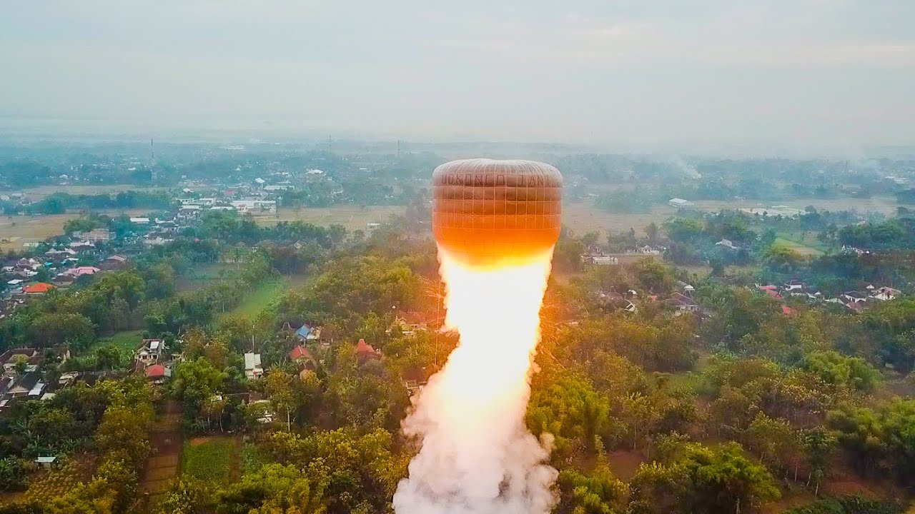 Balon Apik Deloken Males Ngei Judul