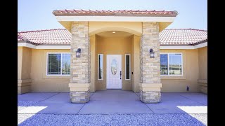 Essential Home Builders Inc., 2,300 Sq Ft Layout