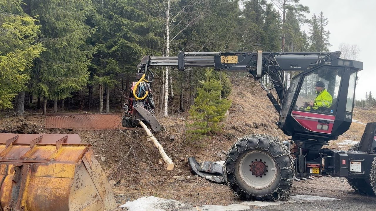 Köp Skördare Valmet 911 på Klaravik