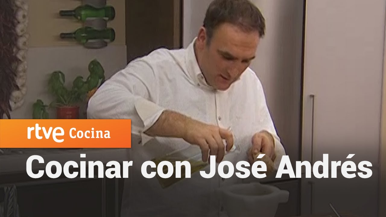 Arroz caldoso con conejo - Vamos a cocinar con José Andrés | RTVE Cocina