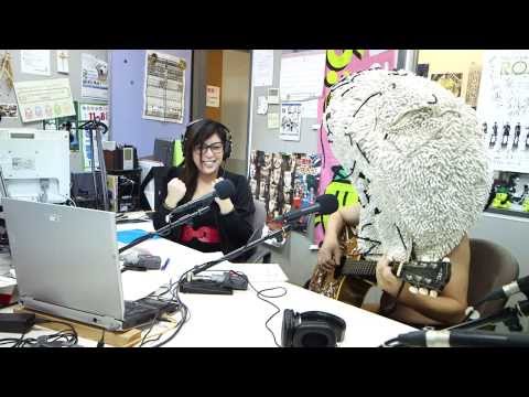 いもメン、ラジオ生放送で弾き語り