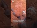 عدوية الغلابة عامل الطوب اللي غنى عيلة تايهة يا ولاد الحلال وخطف قلوب الناس mp3
