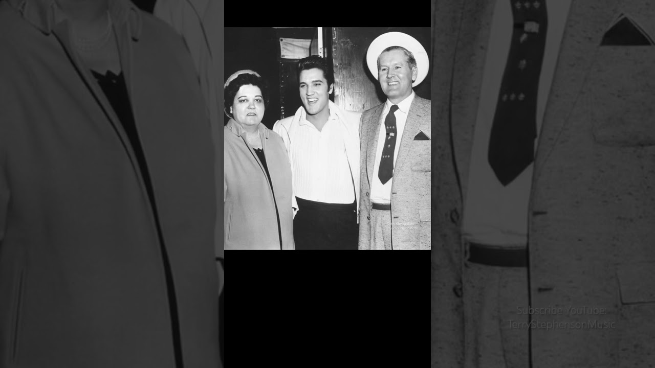 Elvis Presley with his parents Vernon and Gladys Presley. 