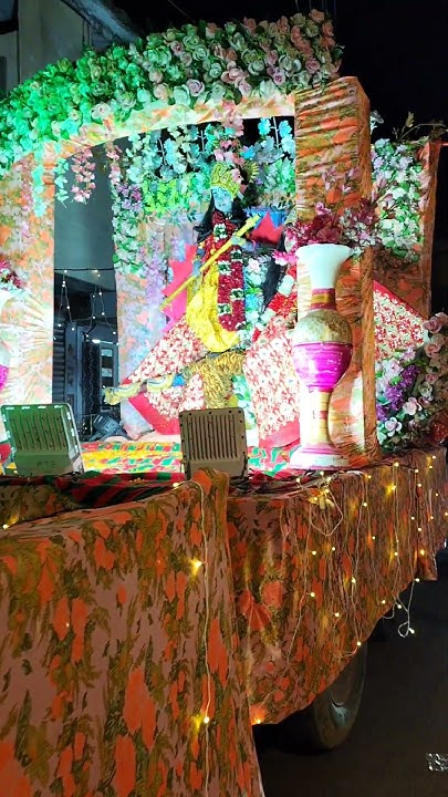 radha sang khele holi