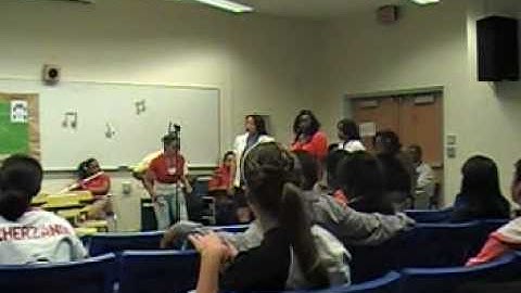 Jennifer and Cartier (Eta Zeta chapter of Sigma Alpha Iota) - "Doo Wop {That Thing)"