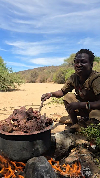 boiled meat 🍖 kudu soup #dudukwe #chaaba #hadzabetribe #fyp #Africancrazylife #wildlife #foryou