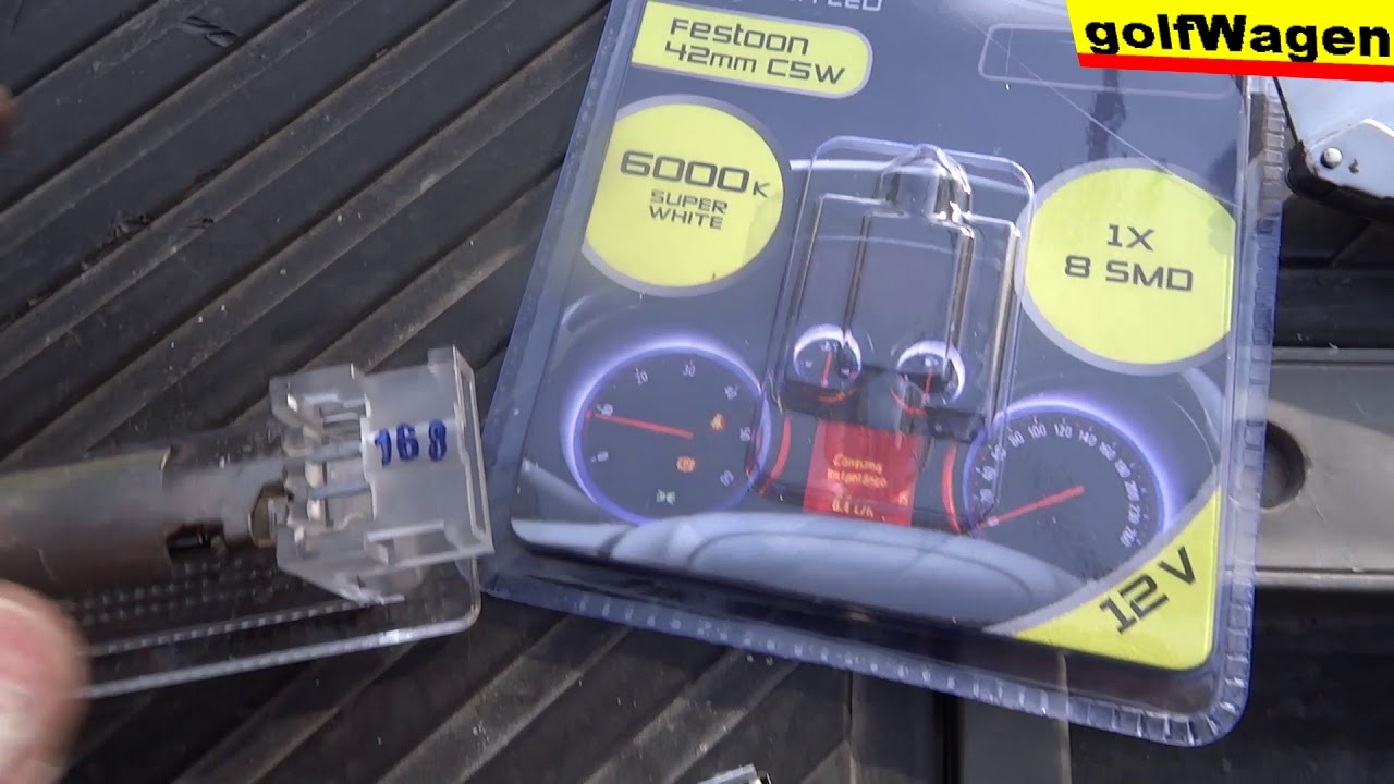 VW Golf lightening of the luggage compartment change 6000K 8SMD LED