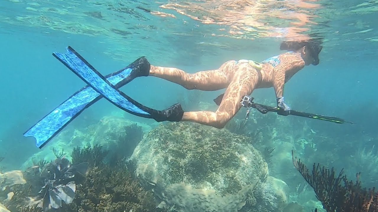 Ep. 294 Spearfishing to survive on the smallest deserted islands in the Caribbean – Survival at Sea