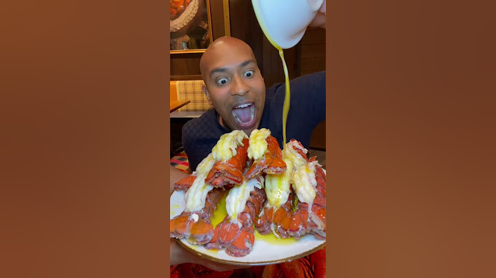 Casino Bans Creator for Eating Lobster @mister.lewis #shorts #credit #lobster #food #foodie