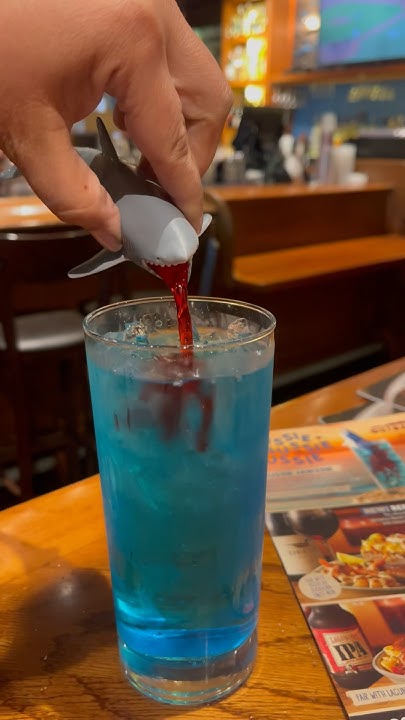 shark-week-drink-at-outback-outback-outbacksteakhouse-sharkweek