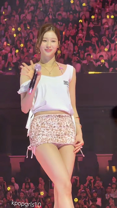 One of the most beautiful idols from Japan #sana #twice #concert #kpop #kpopidol #idol #once #fancam