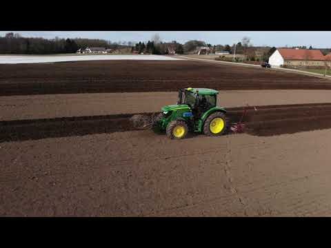 Video: Plantning Og Pleje Af Kartofler Ved Hjælp Af En Bagvedliggende Traktor: Hvordan Plantes Kartofler? Forarbejdnings- Og Høstteknologi, Valg Af Kartoffelgraver Til Grave