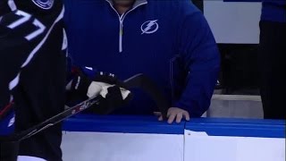 Hedman plays five finger fillet with trainer screenshot 5