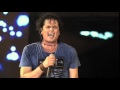 Carlos Vives "Ella es mi fiesta" Preview 4