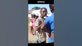 Chanos uyabazama nge 6 Pack ebandayo