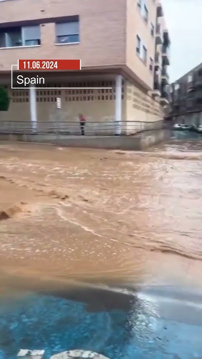 La palma hit by tsunami