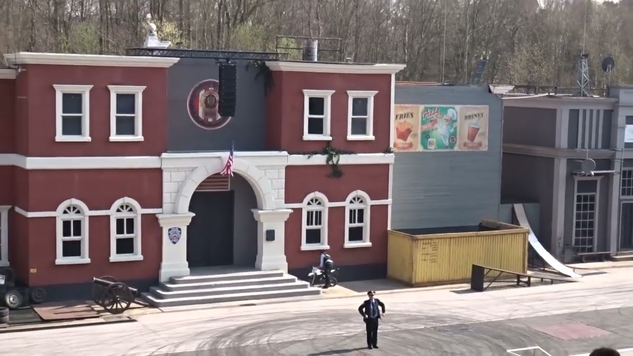 Movie Park Crazy Cops New York The Action Stunt Show 2022
