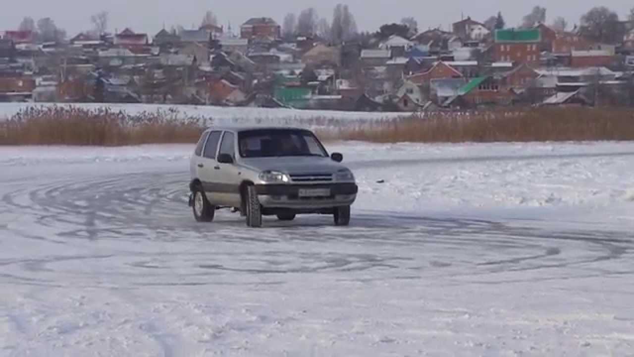 Зимой на ниве Зимой на ниве