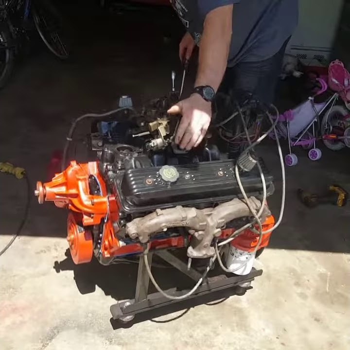 1985 Chevy 305 - YouTube