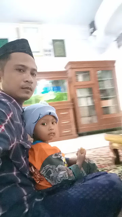 PERTAMA DEK AQIL sowan KH Abdul Ghofur #shorts #youtubeshorts