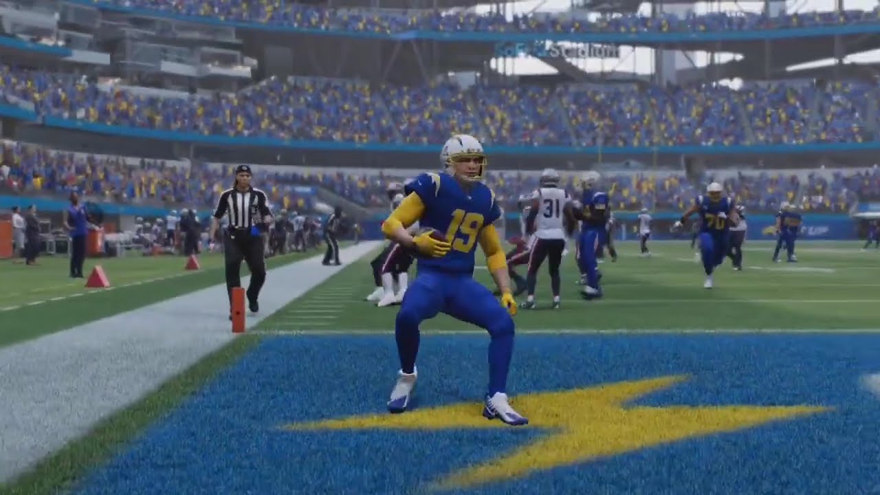 Hayden Hoover With A Rushing TD Vs Patriots