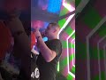 تالبونا على الضحكة